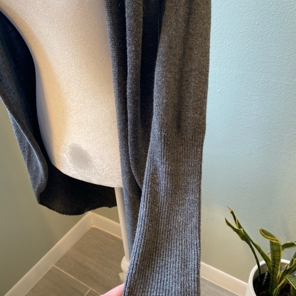 Leith Cowl Gray Cardigan size XS - Picture 4 of 8
